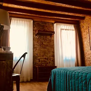 Barbara's Apartment